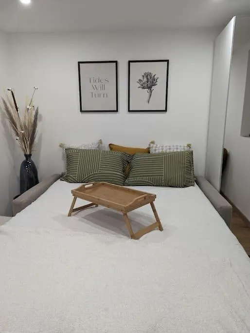 Studio Au Coeur Du Vieux Niza Apartamento